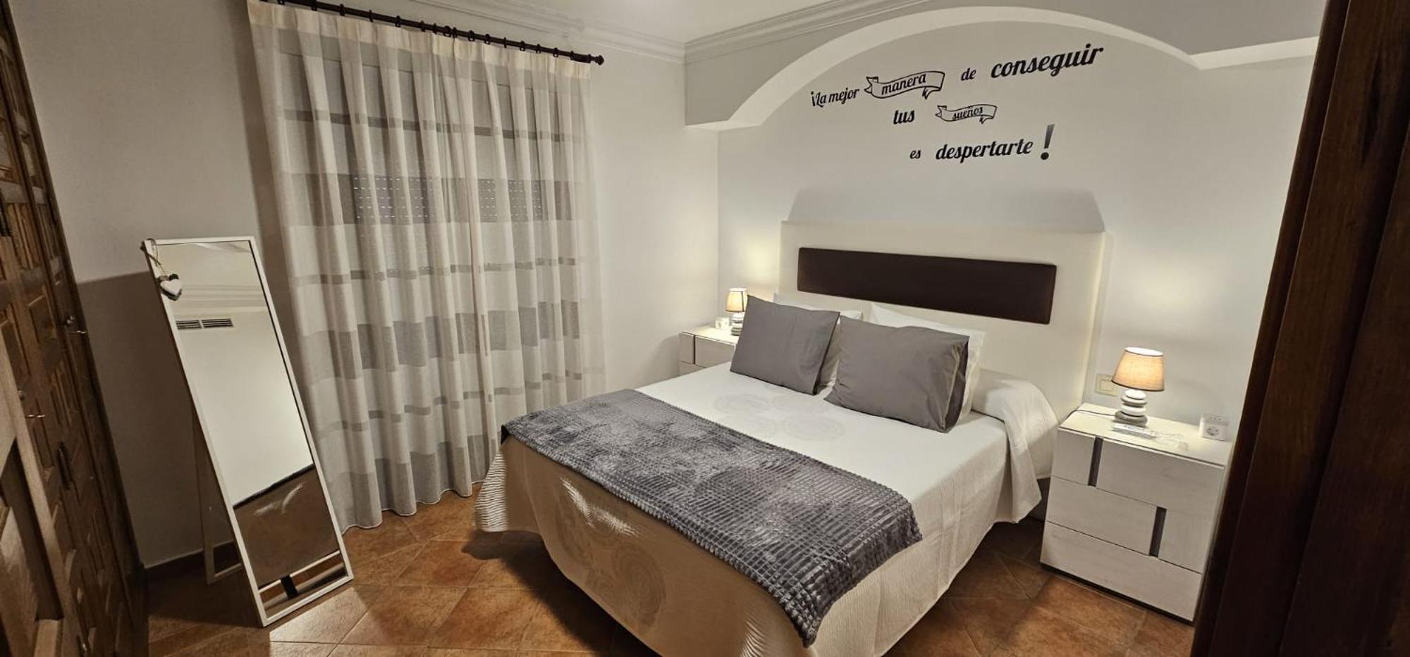 Hostal La Posada De Zocodover Толедо Стая снимка