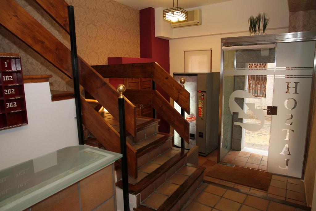 Hostal La Posada De Zocodover Толедо Екстериор снимка