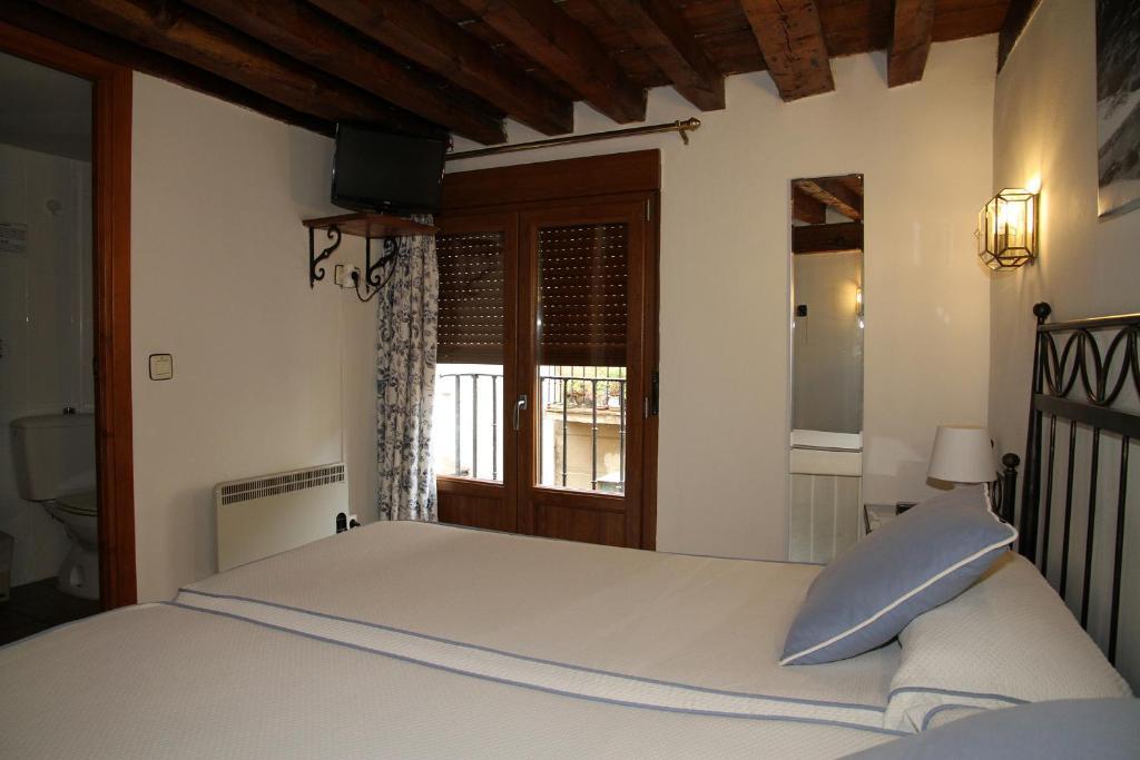 Hostal La Posada De Zocodover Толедо Екстериор снимка