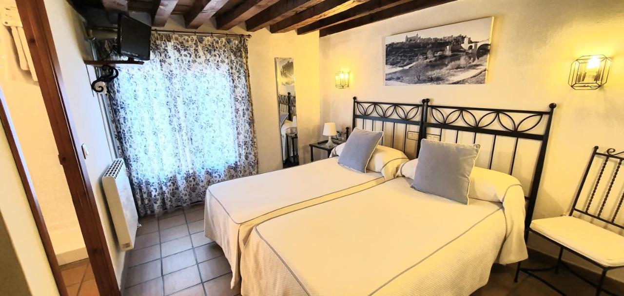 Hostal La Posada De Zocodover Толедо Екстериор снимка